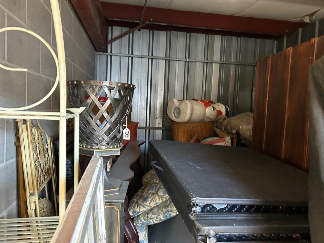 Storage Unit Auction in Birmingham, AL at Metro Mini Storage Homewood ends on 20th November